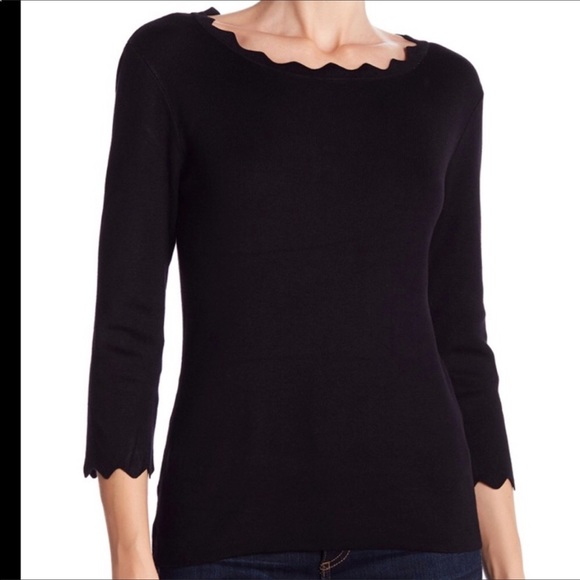 🆕Philosophy Gray scalloped sweater. Size S - Picture 1 of 13